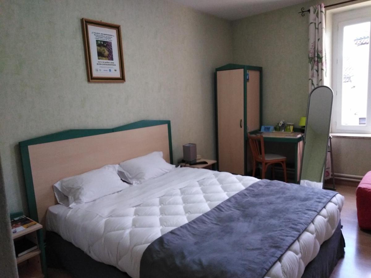 Logis Hotel Des Voyageurs Restaurant La Bonne Tabl'Hay Livron-sur-Drôme Kültér fotó