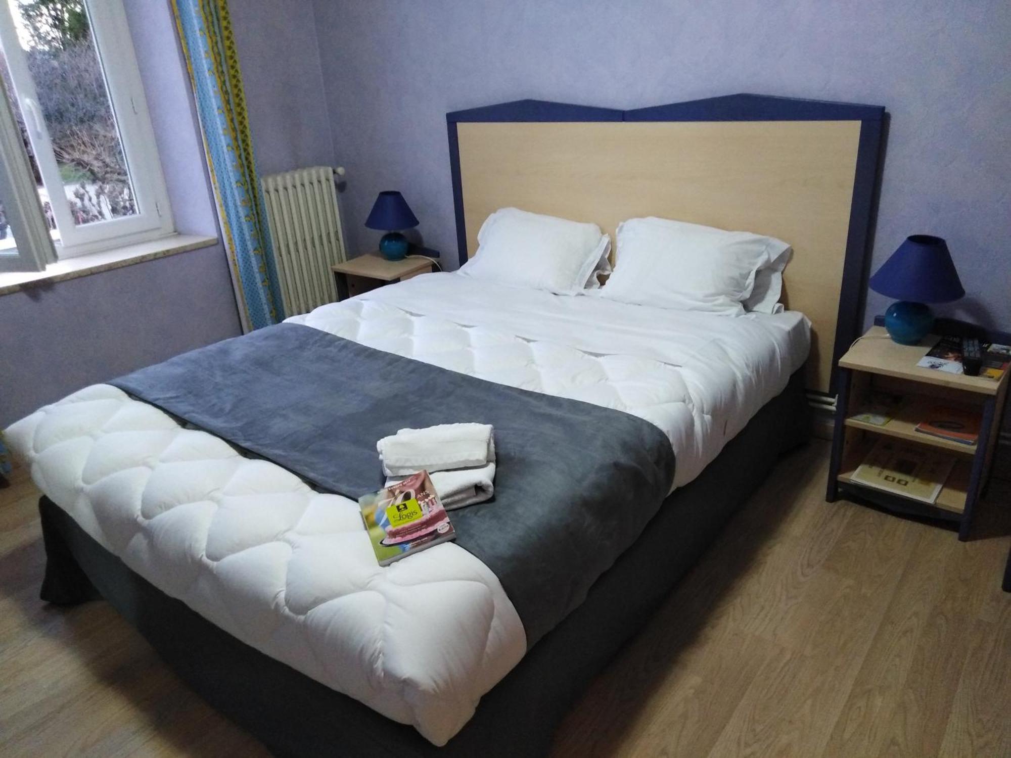 Logis Hotel Des Voyageurs Restaurant La Bonne Tabl'Hay Livron-sur-Drôme Kültér fotó