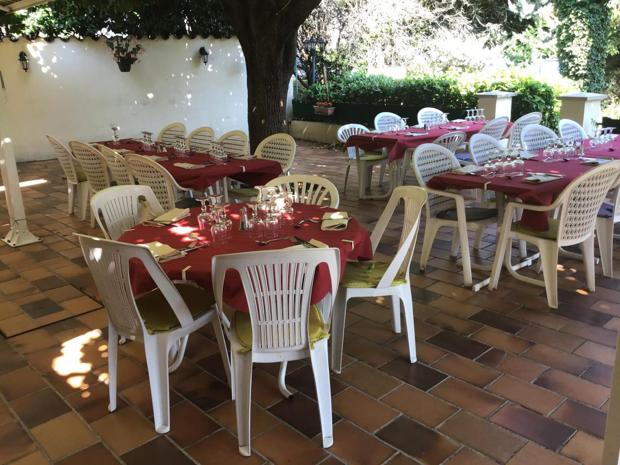 Logis Hotel Des Voyageurs Restaurant La Bonne Tabl'Hay Livron-sur-Drôme Kültér fotó
