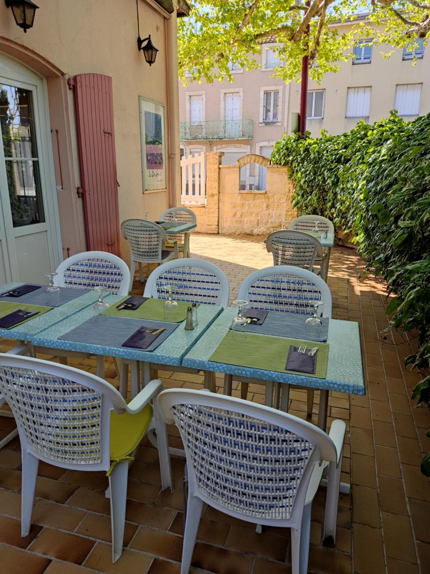 Logis Hotel Des Voyageurs Restaurant La Bonne Tabl'Hay Livron-sur-Drôme Kültér fotó