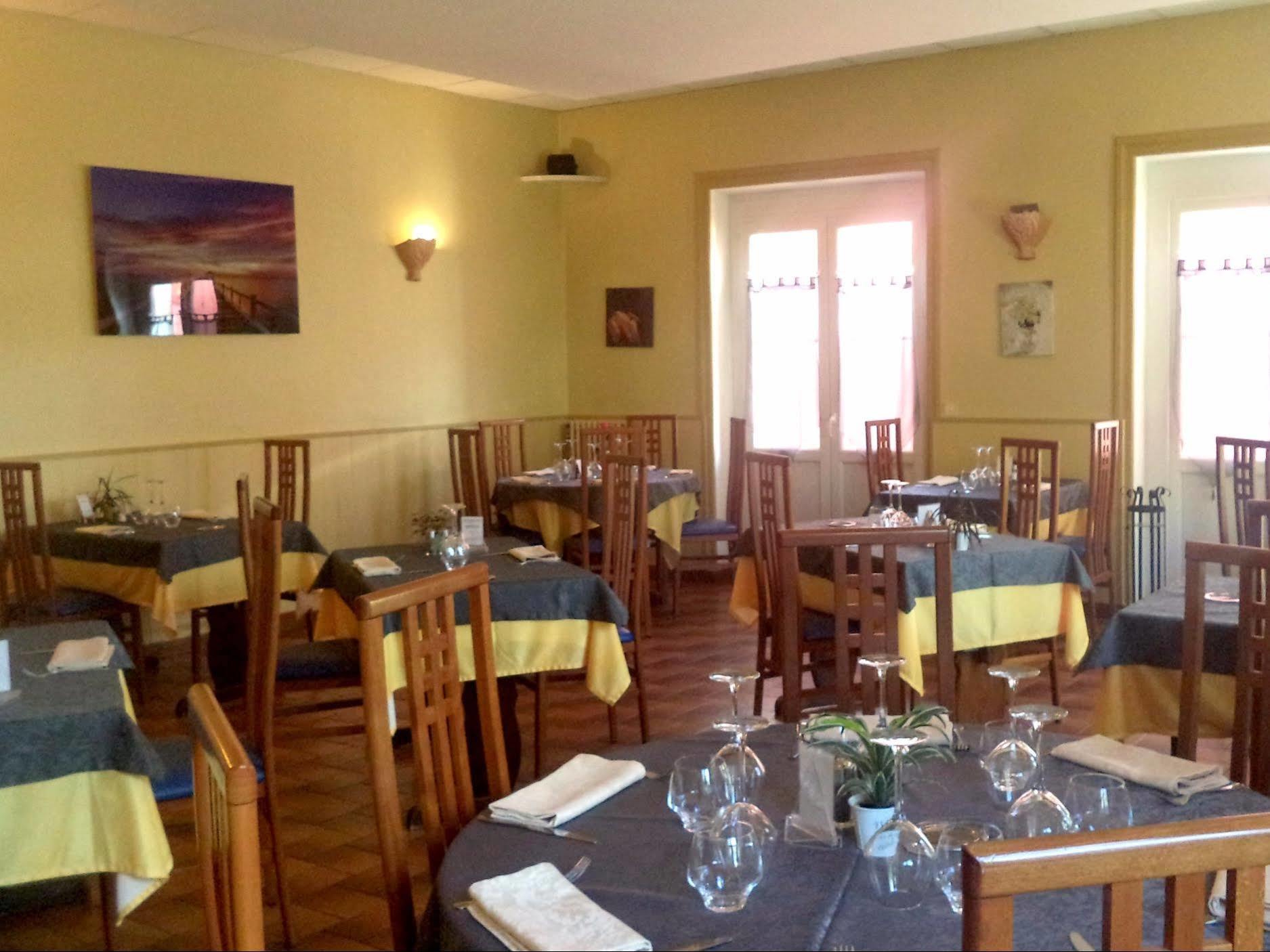 Logis Hotel Des Voyageurs Restaurant La Bonne Tabl'Hay Livron-sur-Drôme Kültér fotó